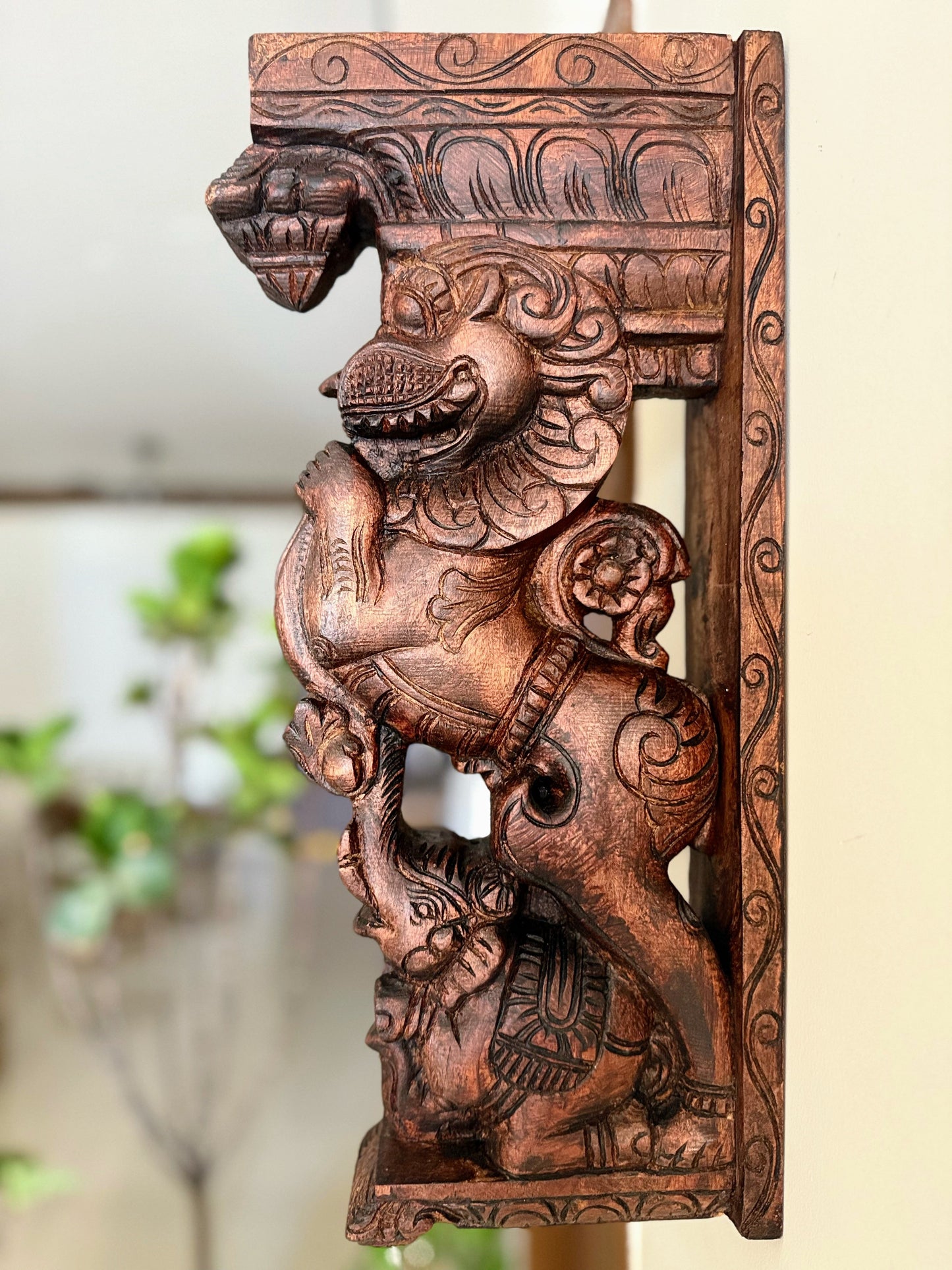 Yali wall brackets 18 inches