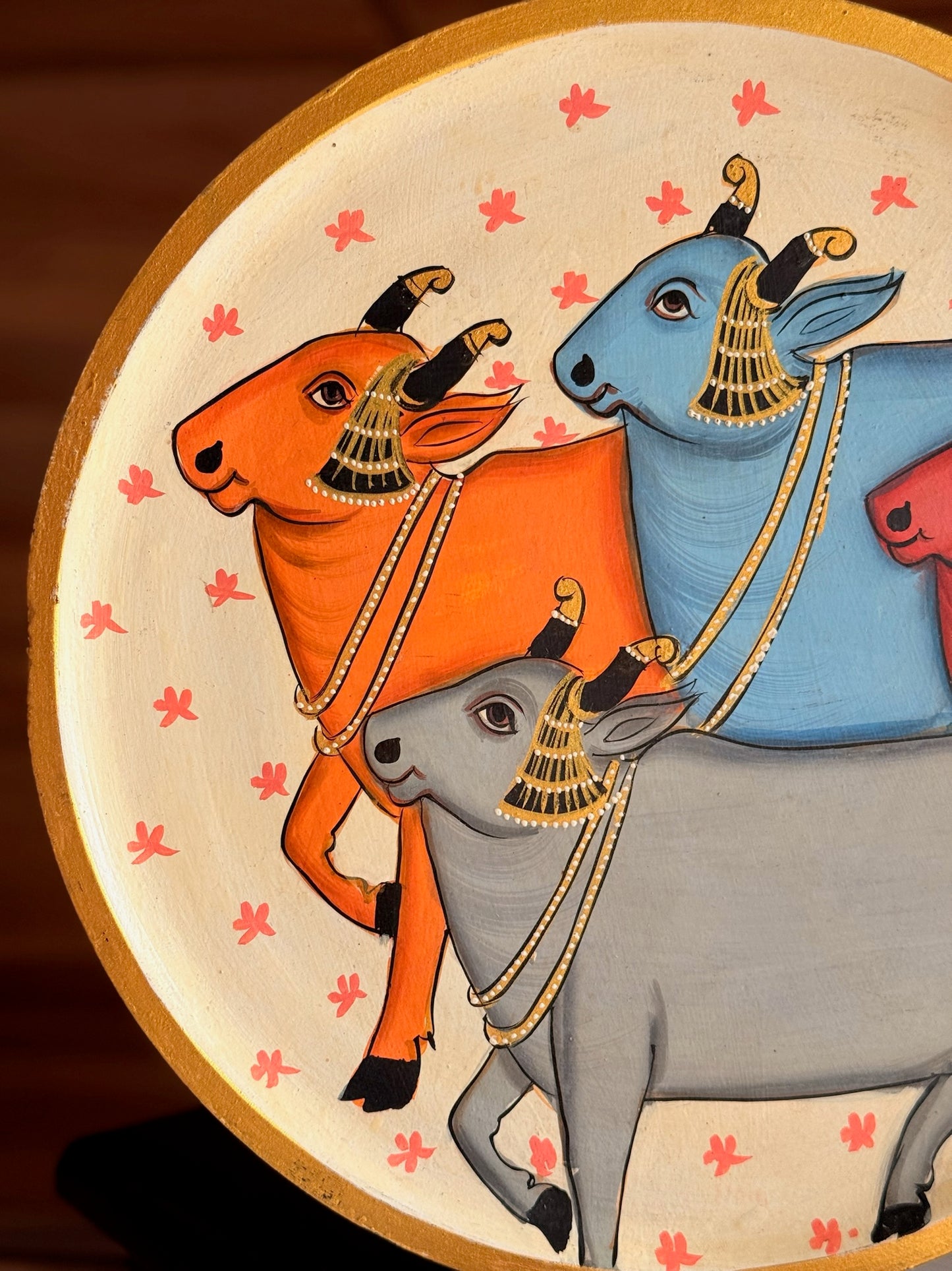 Wall Plate - Pichwai Style Painted Cows