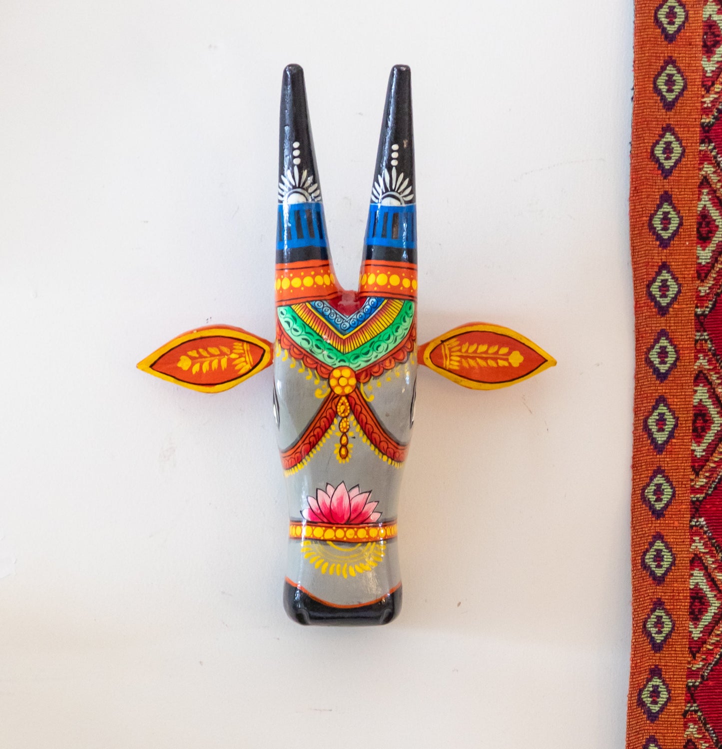 Hand Painted Cow Head - 11" Grey